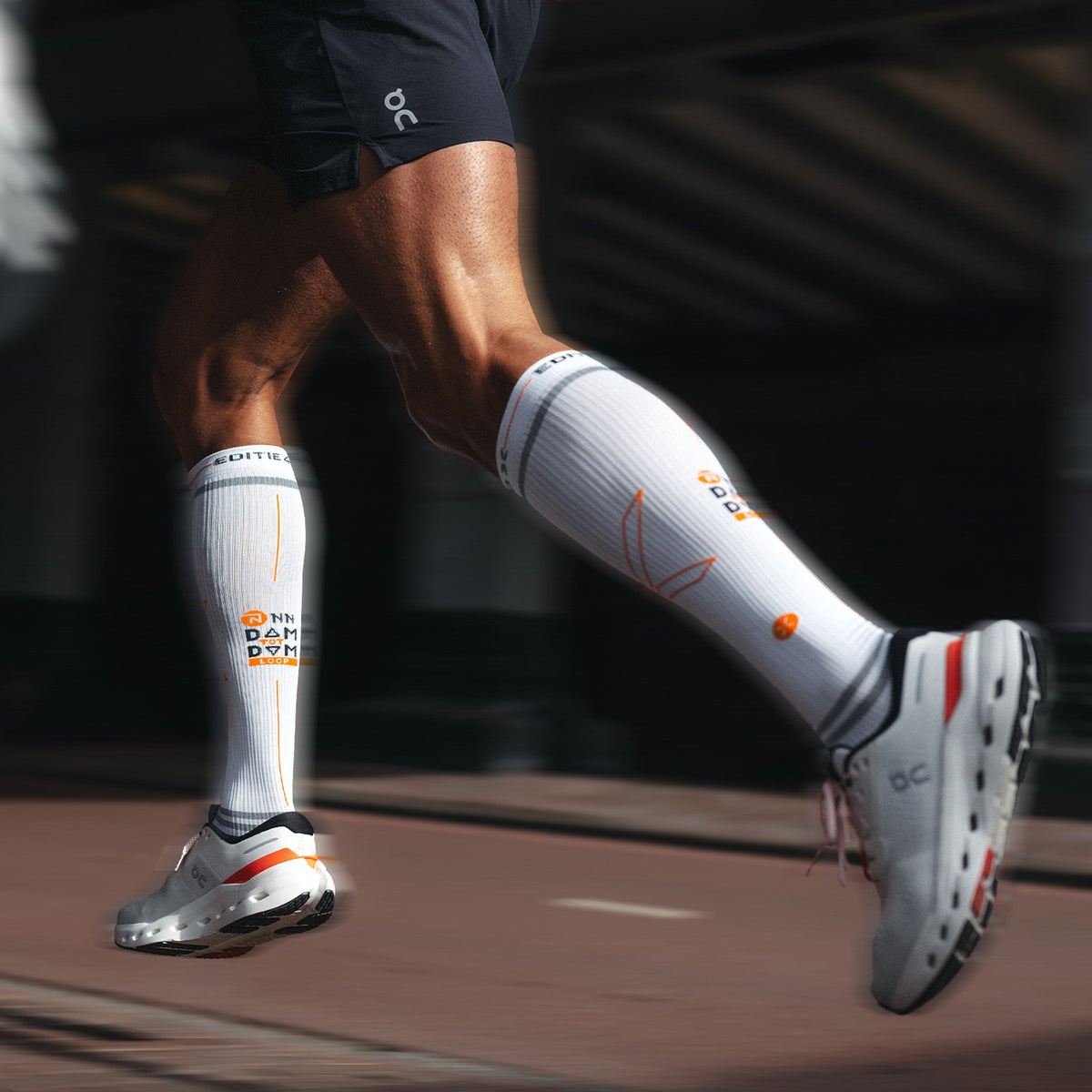 Dam tot Dam Reflective Running Socks Men | NN Dam tot Damloop 2026