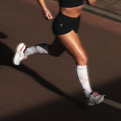 Dam tot Dam Reflective Running Socks Women | NN Dam tot Damloop 2026