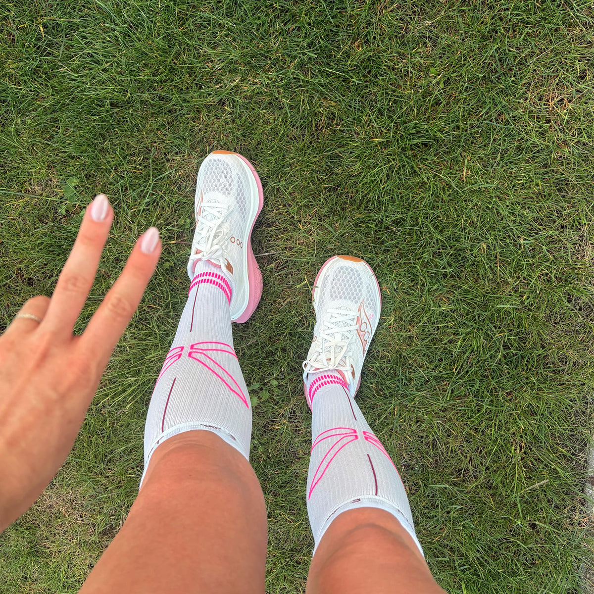 Running Socks Women | White / Bordeaux